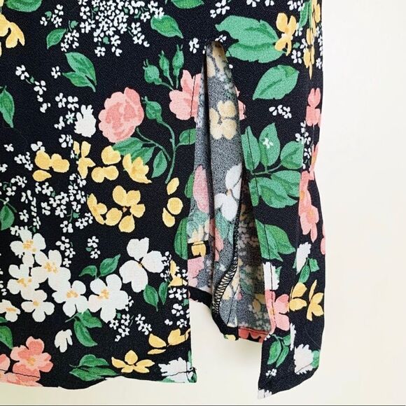 REFORMATION Marlowe dress in Flowery - Picture 4 of 13